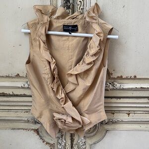 Theory Sleeveless Ruffle V‑Neck Blouse in Gold taffeta. Made in France.